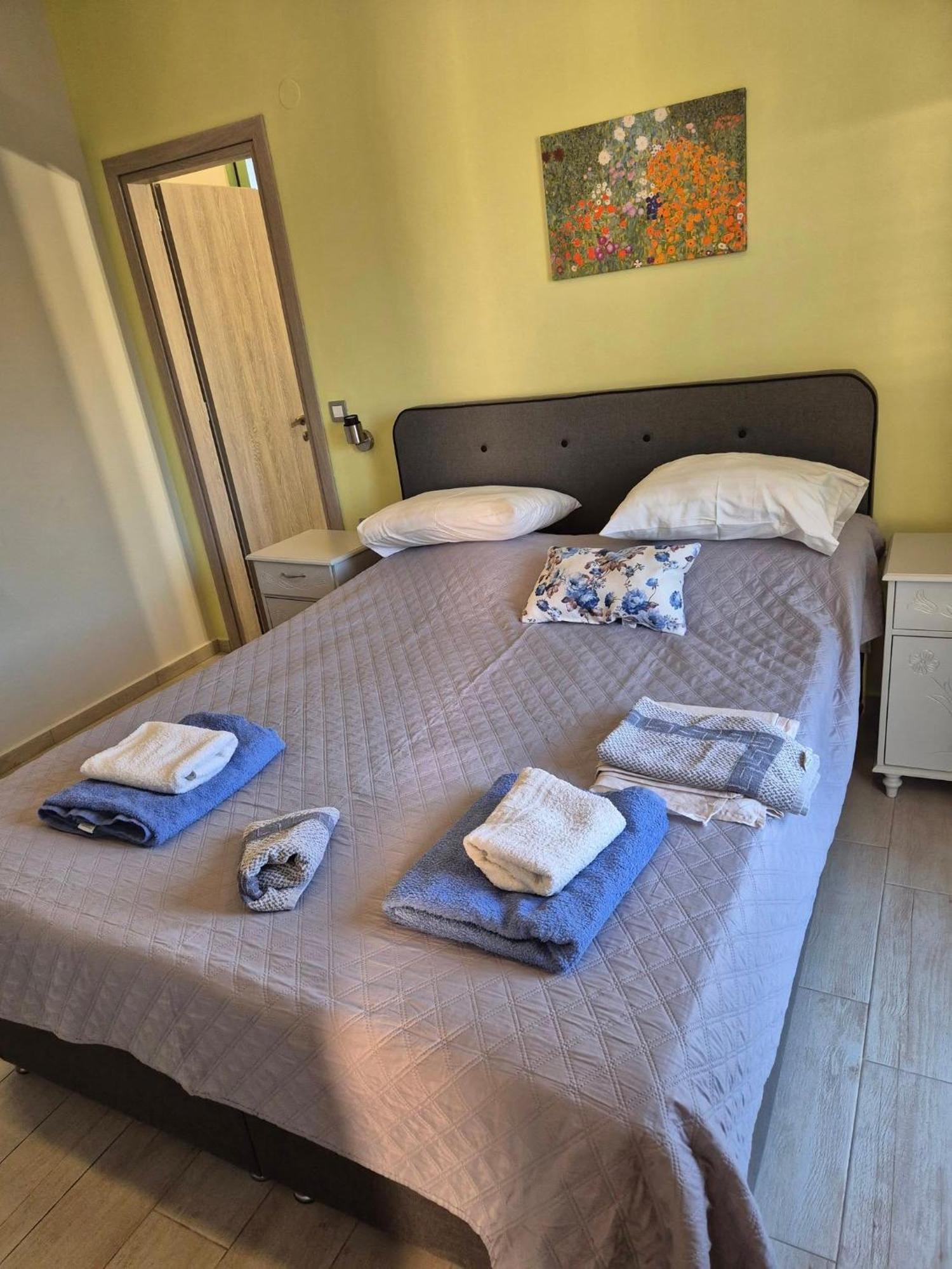 Tzogias Apartments Pan Lassi  Eksteriør billede